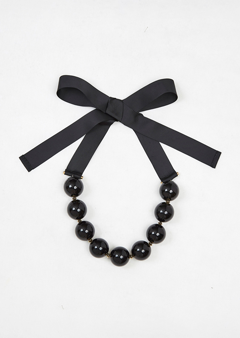 Bella ожерелье из крупных бусин в черном цвете