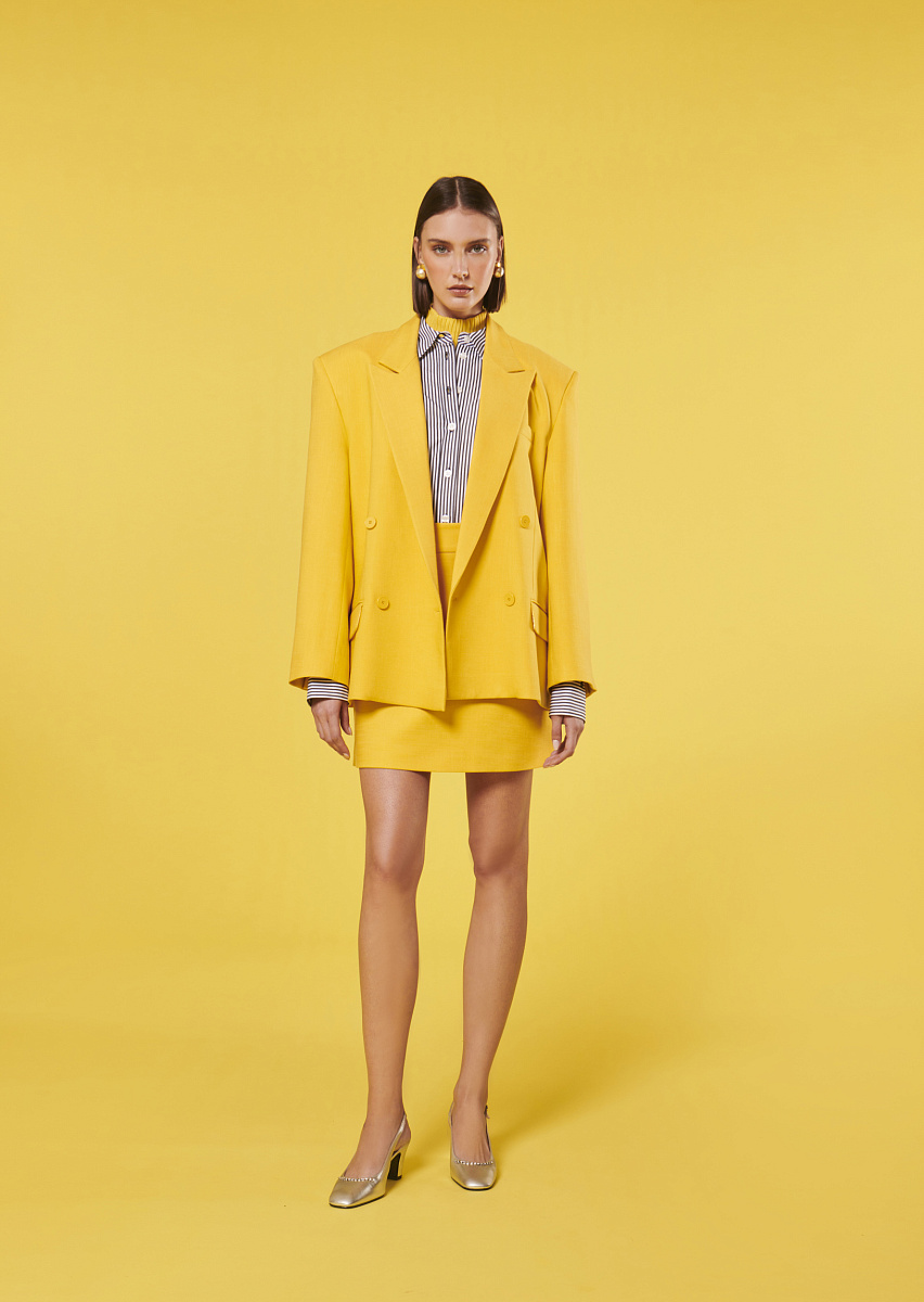 Victoria желтый костюмный жакет