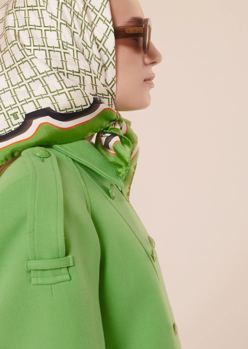 Eileen бело-зеленый шелковый платок с графическим рисунком