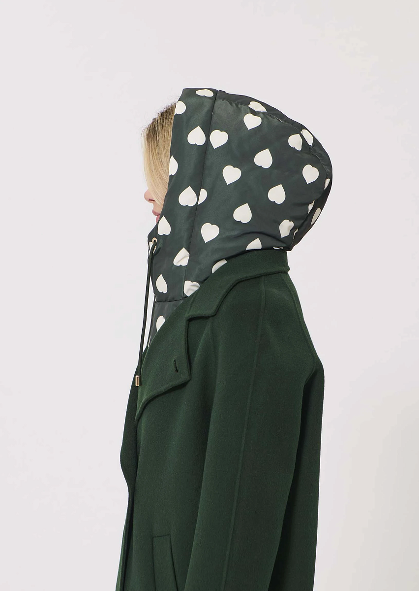 Daria зеленый капюшон Daria зеленый капюшон