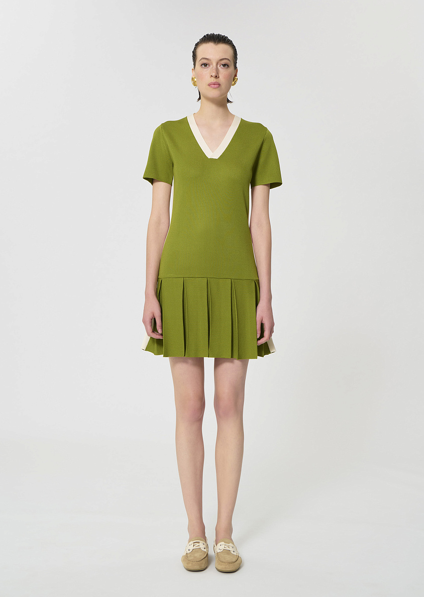 Ricca зеленое платье из технологичного трикотажа