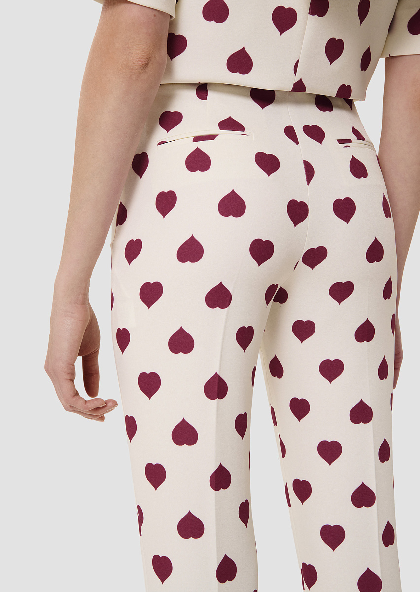 Брюки Paivan цвета экрю с принтом в виде сердец